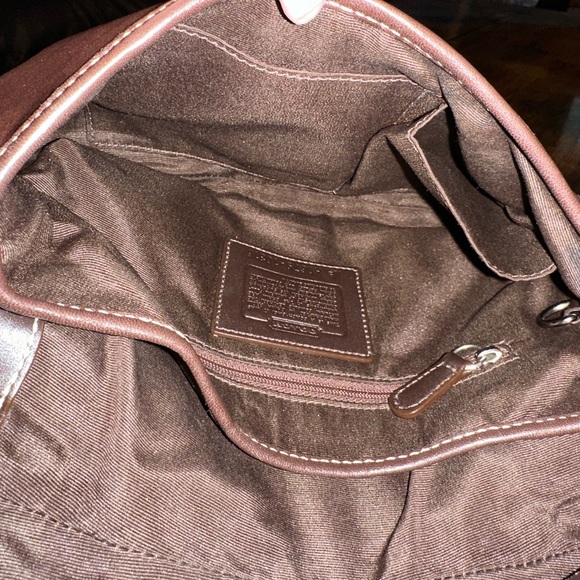 Vintage Coach Soho Flap Chocolate Brown Leather Shoulder Bag w Silver Hardware - Picture 16 of 16